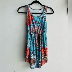 Women’s dress M